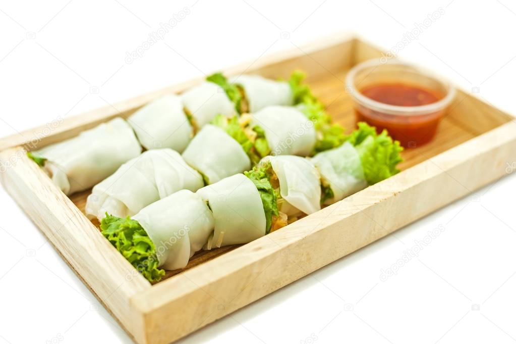 Rice paper wrapped vegetable with vermicelli noodles