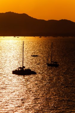 Güzel gün batımı rengiyle görüntülemek