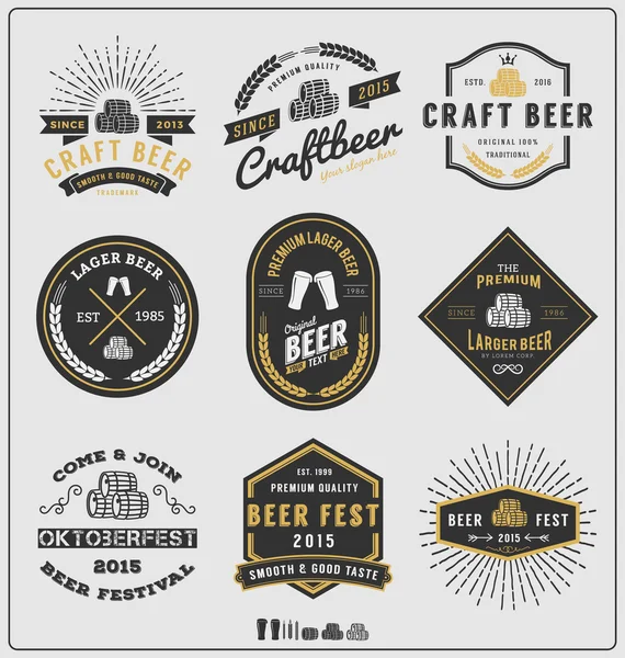 Set di logo e modello di etichette per distintivi birra vintage — Vettoriale Stock