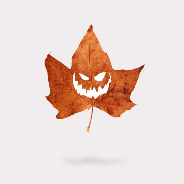 Halloween Fliegendes Blatt Mit Gruseligem Lächeln Vor Hellem Hintergrund Mit — Stockfoto