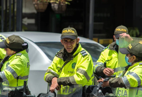 Bogotá Colombia Mayo 2021 Policía Antidisturbios Esmad Durante Manifestación Huelga —  Fotos de Stock