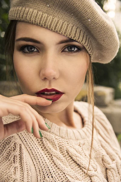 French female beige vinous Red lips — Stock Photo, Image