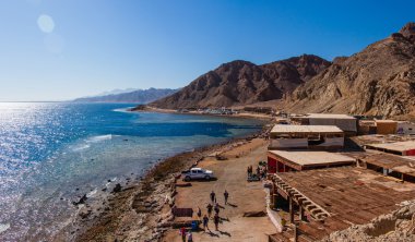 Dalış için-bulunan Meşhur Mekanlar Kızıldeniz mavi delik