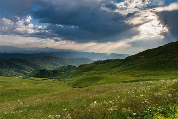 Severní Kavkaz hory — Stock fotografie