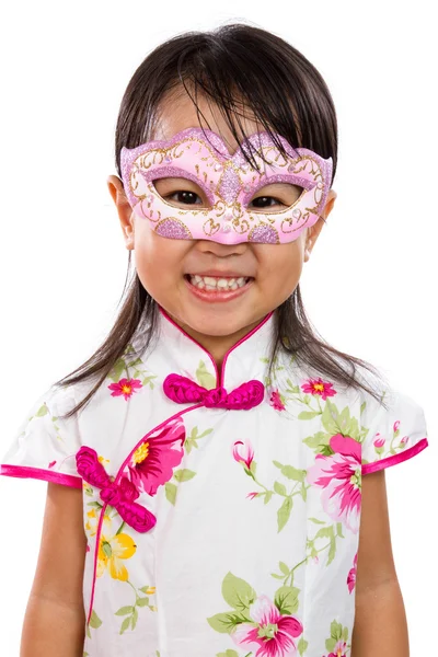 Asiatische kleine chinesische Mädchen tragen Maske — Stockfoto