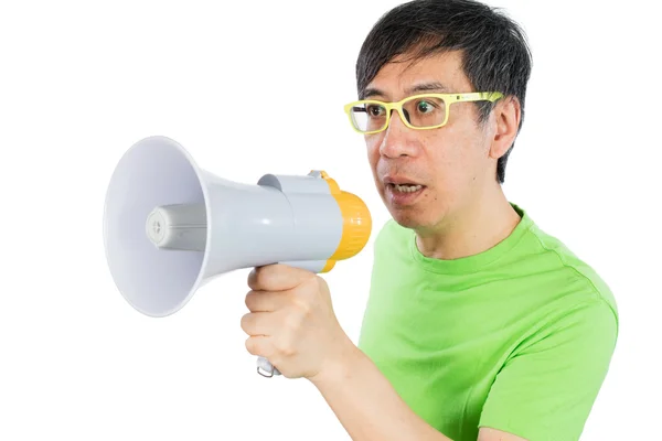 Ásia chinês homem segurando um megafone — Fotografia de Stock