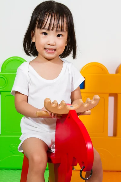 Children Riding Trojan — Stock Photo, Image