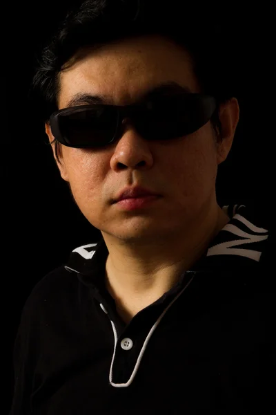Asiatiska kinesiska killen porträtt — Stockfoto