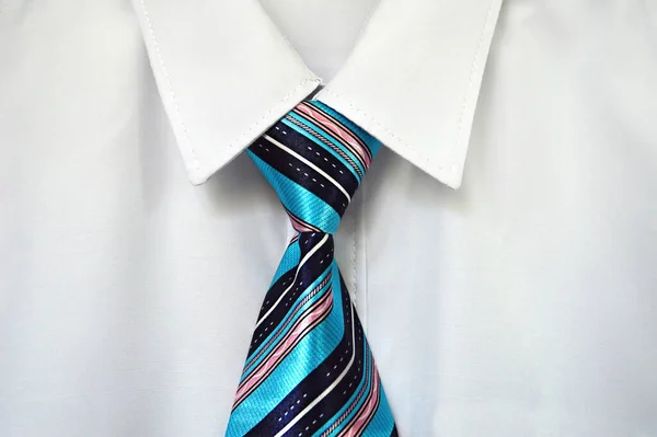 Biała Koszula Krawat Paski — Zdjęcie stockowe