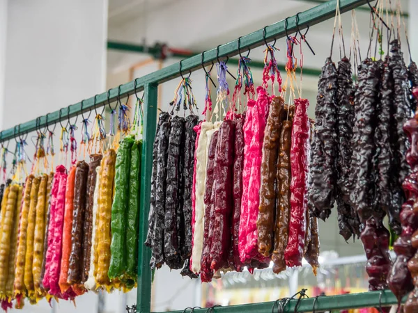 Uma Bela Pendurada Multi Colorida Churchkhela Balcão Mercado Sul Rússia — Fotografia de Stock