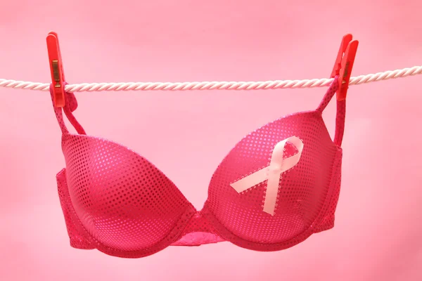 Ruban de sensibilisation au cancer du sein — Photo