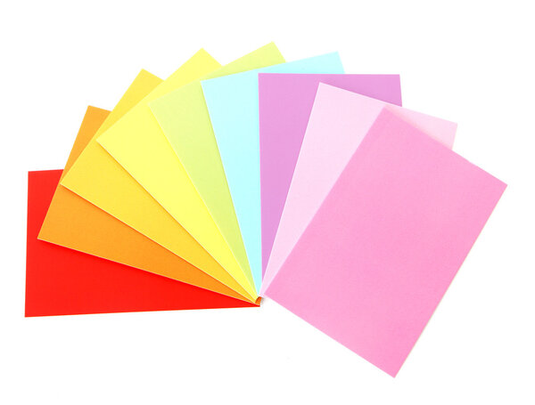 цветные листы бумаги
