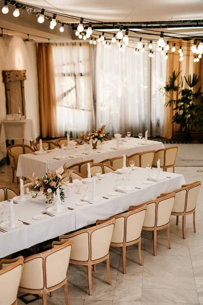 Salón Banquetes Para Bodas Decoración Salón Banquetes Decoración Atmosférica — Foto de Stock