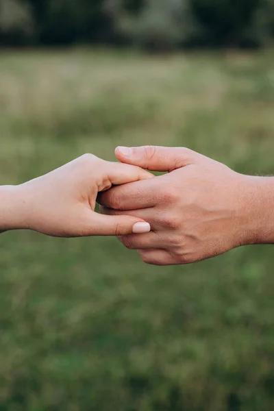 scheme of handshaking and distancing in psychology and the science of body language - kinesics and takesics