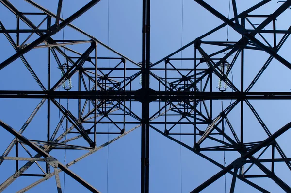 Yüksek voltajlı Elektrik Hattı