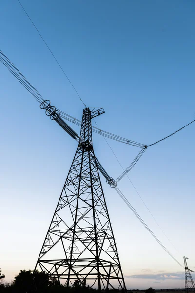 Hochspannungsleitung — Stockfoto