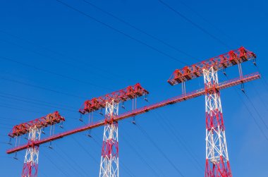Yüksek voltajlı Elektrik Hattı