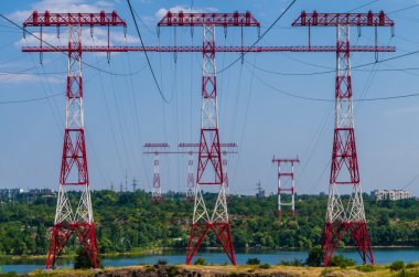 Yüksek voltajlı Elektrik Hattı