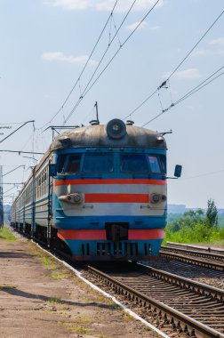 Elektrikli tren