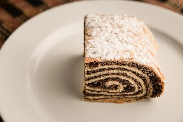 Strudel con semi di papavero — Foto Stock