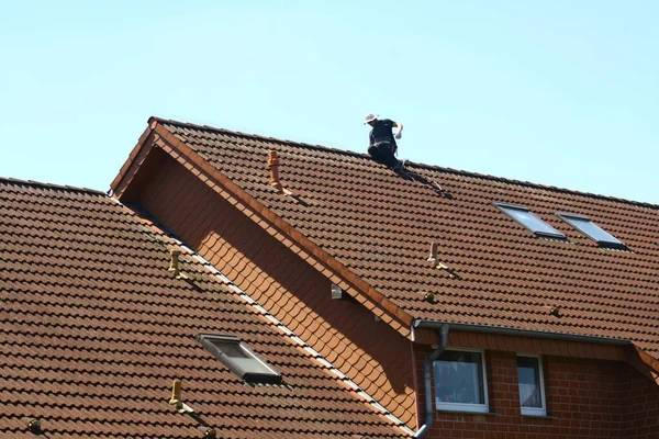 Roofer Work Roof — Stock Photo, Image