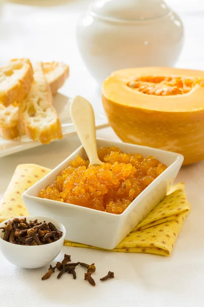 Ev yapımı kabak reçeli