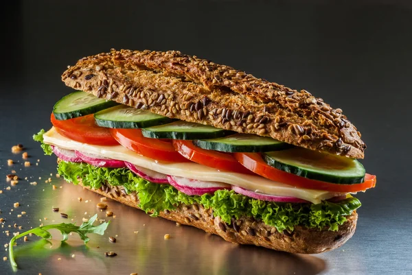Здоровий бутерброд з цілої пшениці . — стокове фото