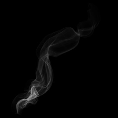 Beyaz sigara dumanı izole
