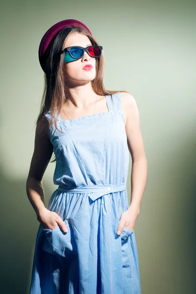 Pretty girl in 3d glasses thoughtfully looking forward — Stock Photo, Image