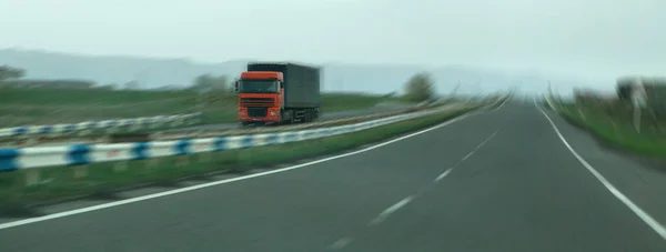 Camión Está Conduciendo Carretera — Foto de Stock