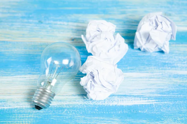 Wads Paper Light Bulb Table — Stock Photo, Image