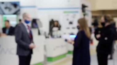 Meslektaşların toplantısı bir masada..