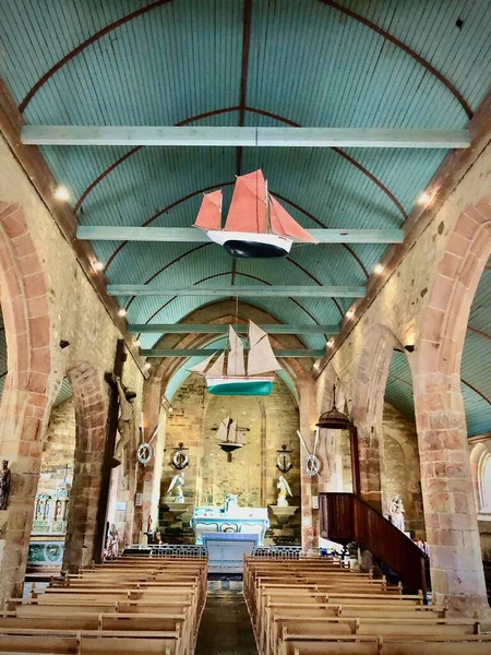 Intérieur de l'église camaret — Photo