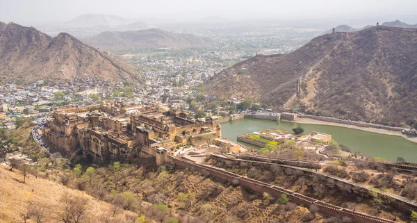 Vista panorámica del Fuerte Amer en Jaipur India — Foto de Stock