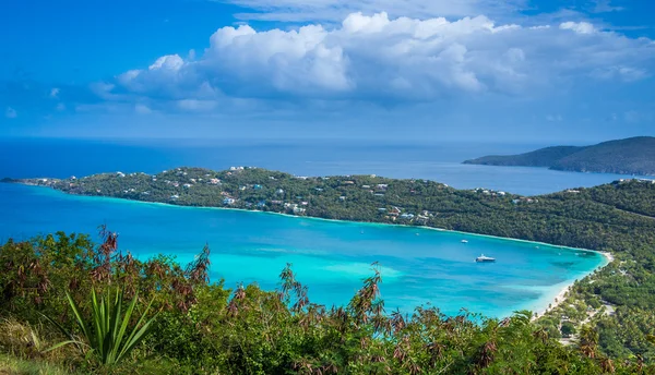 Magens Bay, dominantou ostrova St. Thomas — Stock fotografie