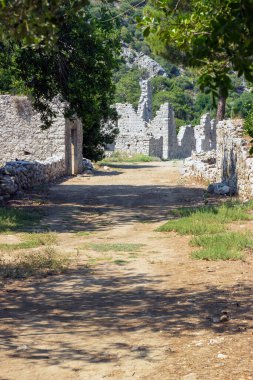 Olimpos antik şehir çakıl taşı yolu, Helenistik, Roma, Bizans dönemi, tarihi yerler, Türkiye - Antalya, 
