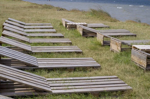 Régi Sötét Strand Nyugágy — Stock Fotó