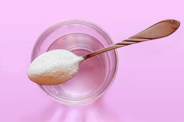 Close Flat Lay Collagen Powder Spoon Glass Water Drink Pink — Stock Photo, Image