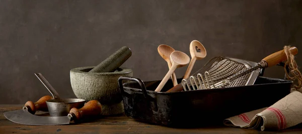 Spoons Mortar Pestle Kitchen Utensils Wooden Table — Stock Photo, Image