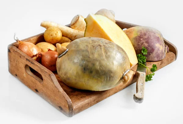 Свіжі Овочеві Інгредієнти Рецепту Гаггі Цибулею Картоплею Ріпакою Шведою Травами Ліцензійні Стокові Фото