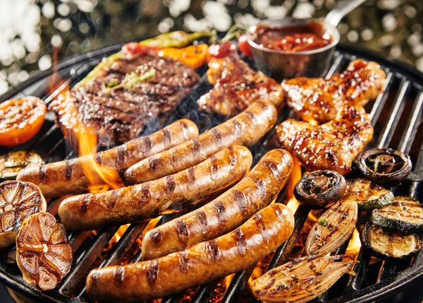 Tasty Summer Barbecue Grilling Hot Flaming Coals Sausages Steak Chicken — Stock Photo, Image