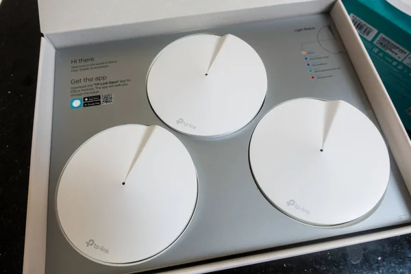 Три Модуля Tplink Deco Расширят Домашний Wifi Больших Домов — стоковое фото