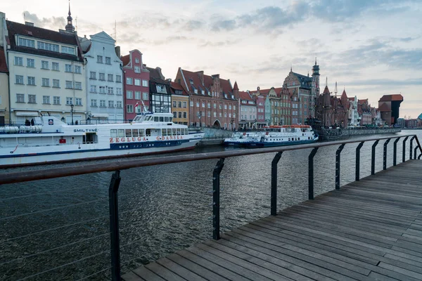 Cityscape Baltic Sea Port Вид Дерев Яної Прогулянки Каналом Традиційні — стокове фото