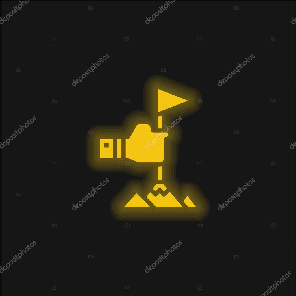Achievement yellow glowing neon icon