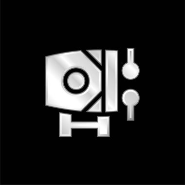 Kazılmış gümüş kaplama metalik simge