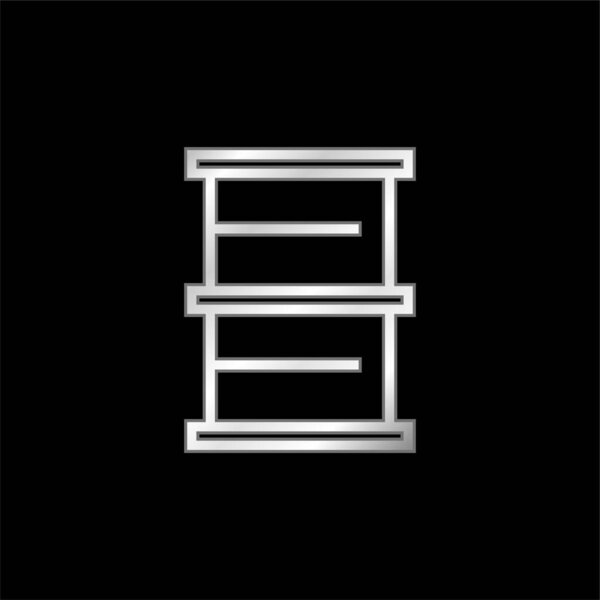 Серебристый металлический значок