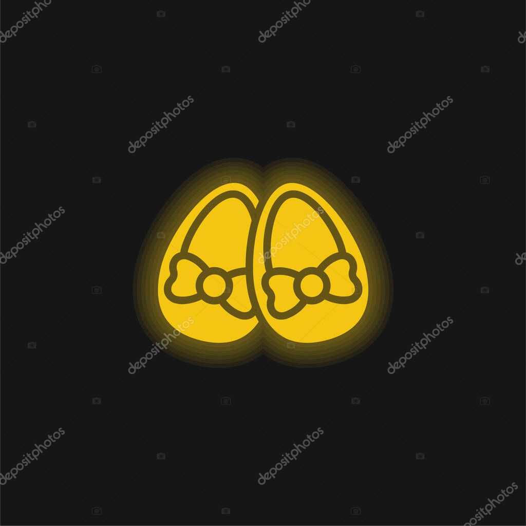 Baby Shoes yellow glowing neon icon
