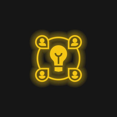 Beyin fırtınası yapan sarı parlak neon simgesi