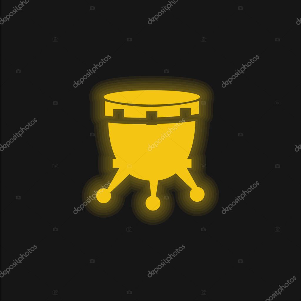 African Drum With Stand yellow glowing neon icon