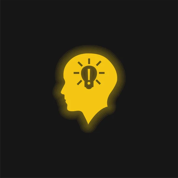 Tête Chauve Avec Ampoule Avec Signe Exclamation Intérieur Jaune Néon — Image vectorielle